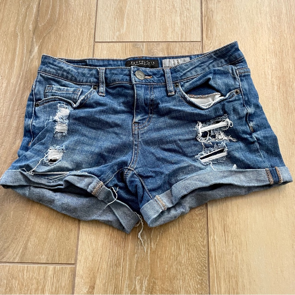 Aeropostale Midi Shorts